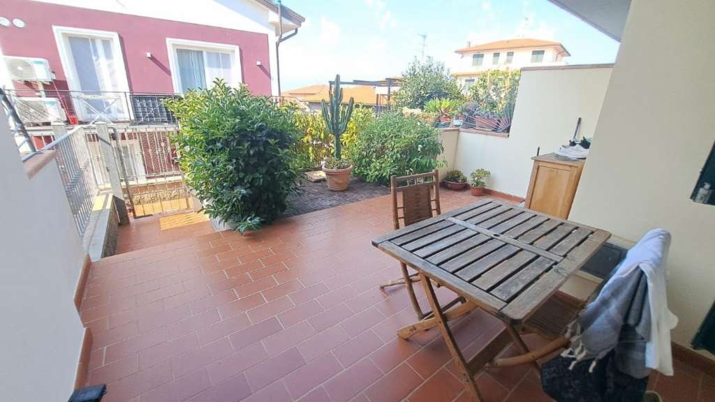 appartamento in vendita a Rosignano Marittimo in zona Rosignano Solvay