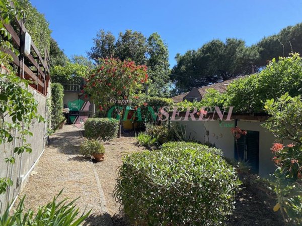 casa indipendente in vendita a San Vincenzo