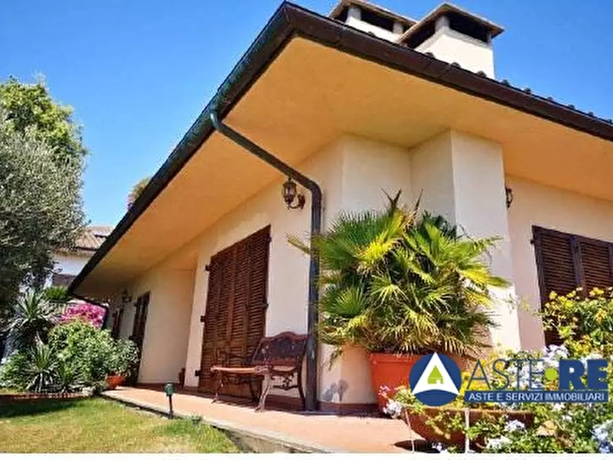 casa indipendente in vendita a San Vincenzo
