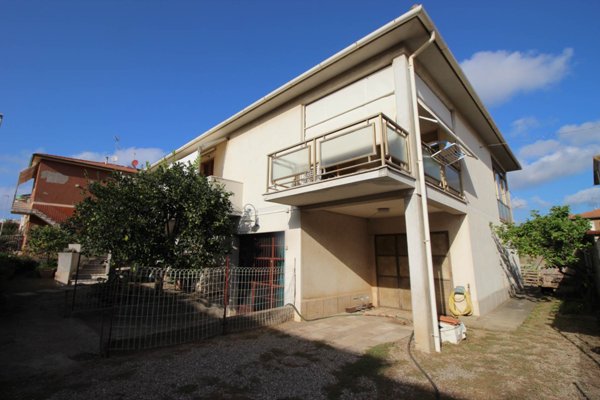 casa indipendente in vendita a San Vincenzo