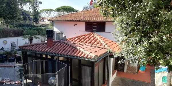 casa indipendente in vendita a San Vincenzo