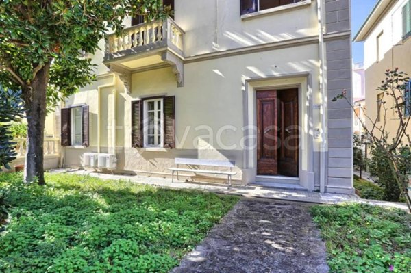 casa indipendente in vendita a San Vincenzo