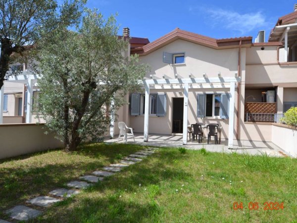 casa indipendente in vendita a San Vincenzo