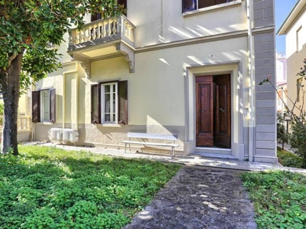 casa indipendente in vendita a San Vincenzo