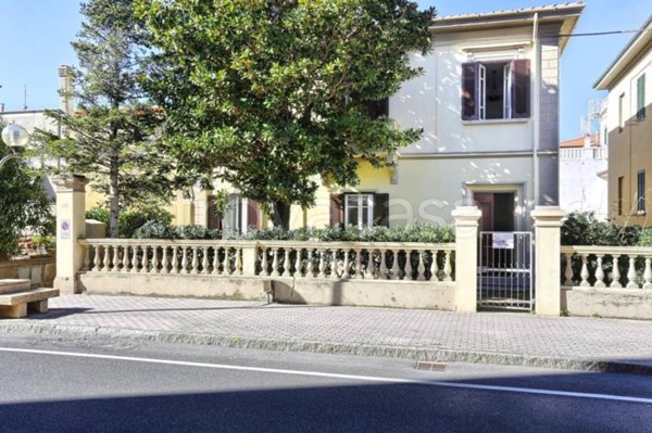 casa indipendente in vendita a San Vincenzo