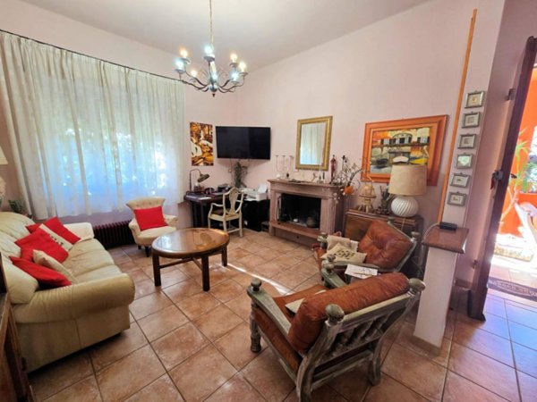 casa indipendente in vendita a San Vincenzo