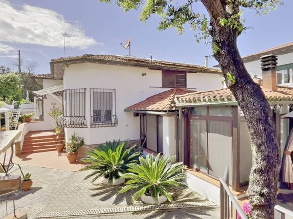 casa indipendente in vendita a San Vincenzo