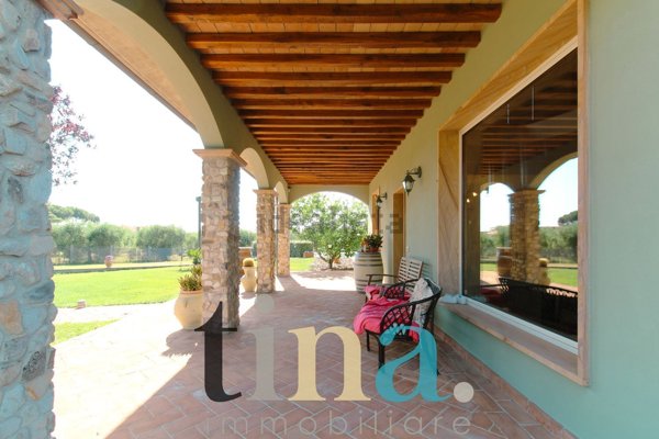casa indipendente in vendita a San Vincenzo