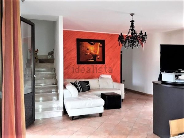casa indipendente in vendita a San Vincenzo