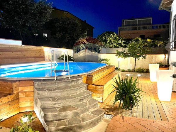 casa indipendente in vendita a San Vincenzo