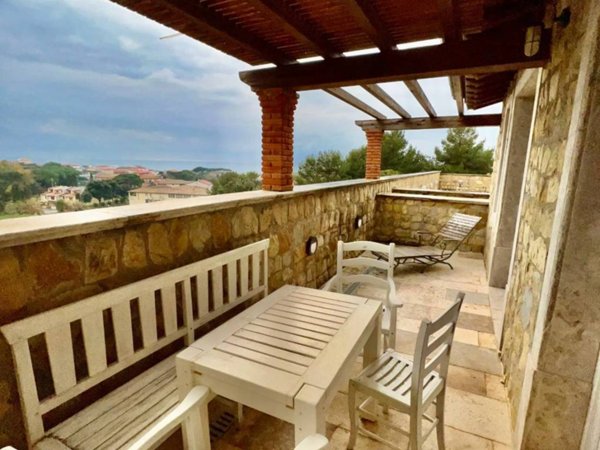 casa indipendente in vendita a San Vincenzo