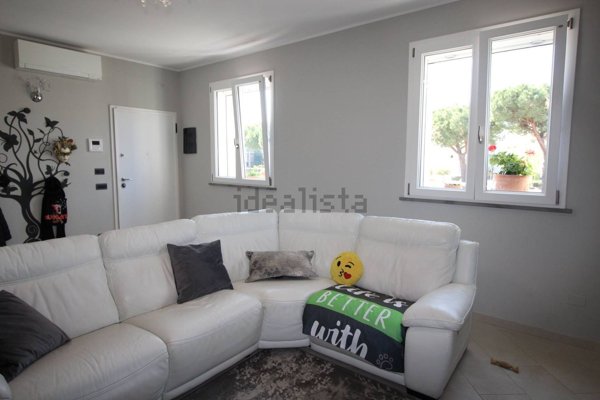 casa indipendente in vendita a San Vincenzo