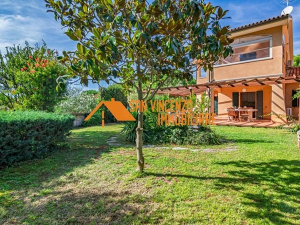 casa indipendente in vendita a San Vincenzo