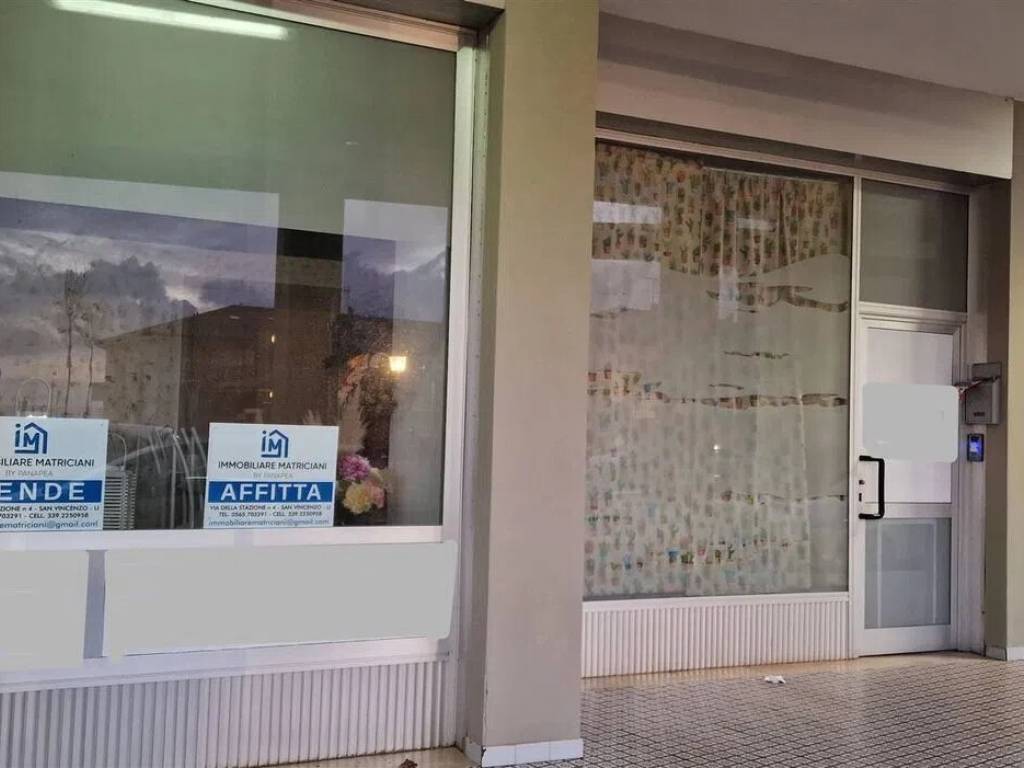 negozio in vendita a San Vincenzo