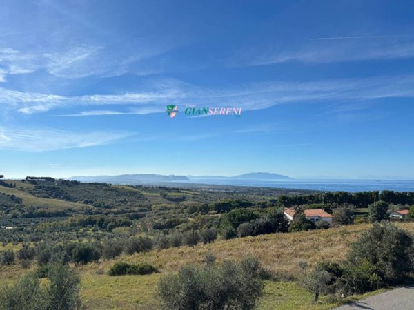 casa indipendente in vendita a San Vincenzo