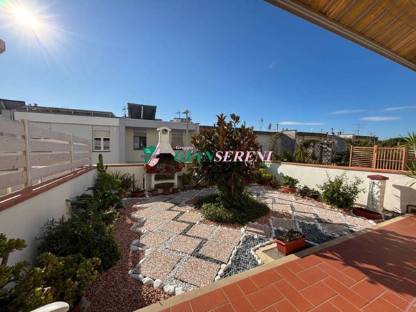 casa indipendente in vendita a San Vincenzo