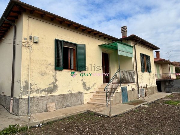 casa indipendente in vendita a San Vincenzo