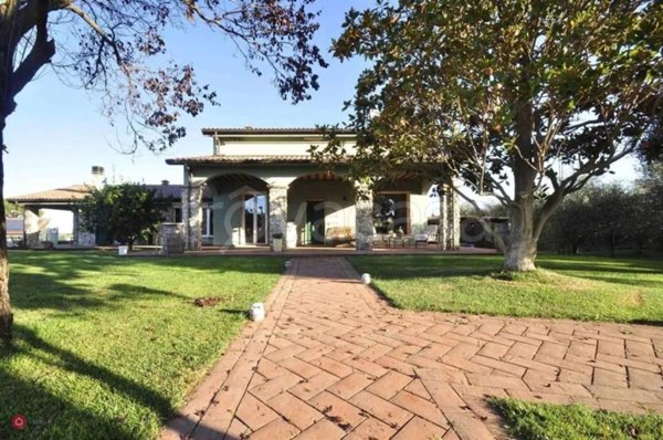 casa indipendente in vendita a San Vincenzo