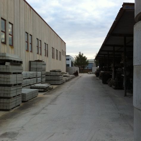 locale commerciale in vendita a San Vincenzo