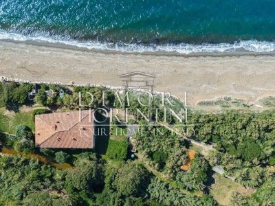 casa indipendente in vendita a San Vincenzo
