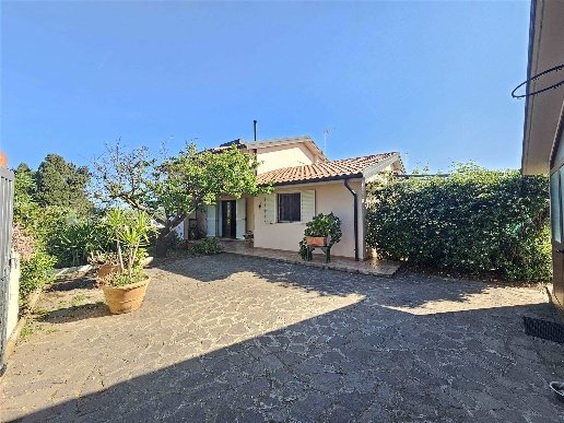 casa indipendente in vendita a San Vincenzo