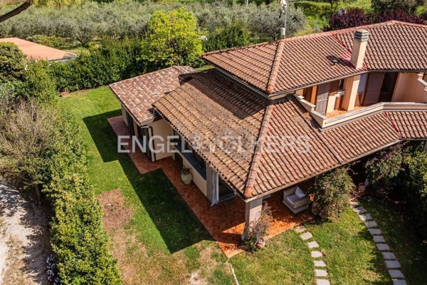 casa indipendente in vendita a San Vincenzo