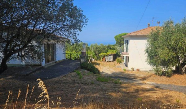 casa indipendente in vendita a San Vincenzo
