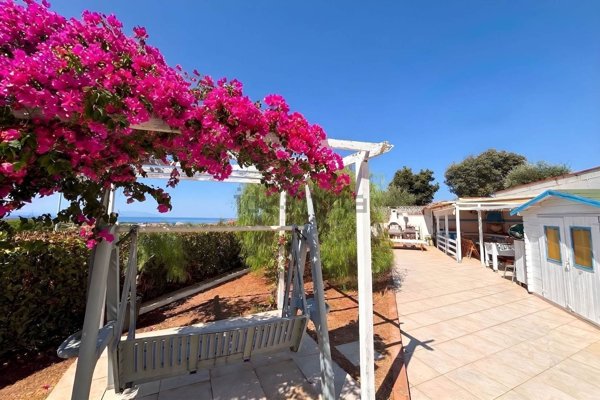 casa indipendente in vendita a San Vincenzo
