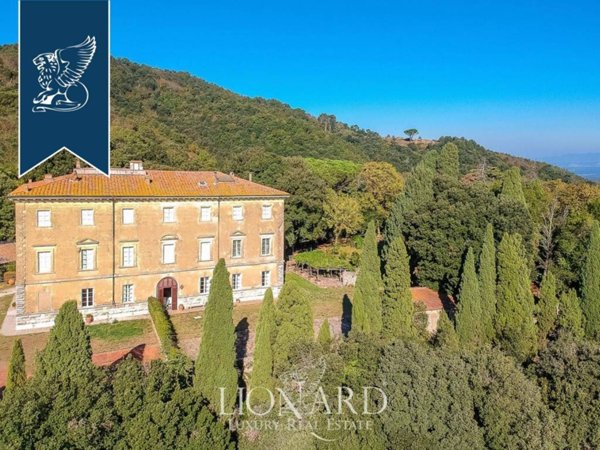 villa in vendita a Sassetta