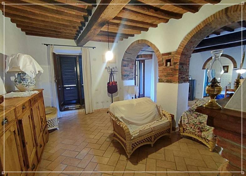 appartamento in vendita a Sassetta