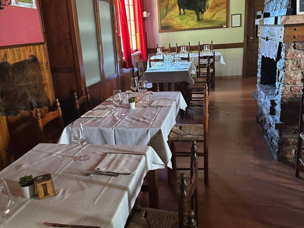 casa indipendente in vendita a Sassetta