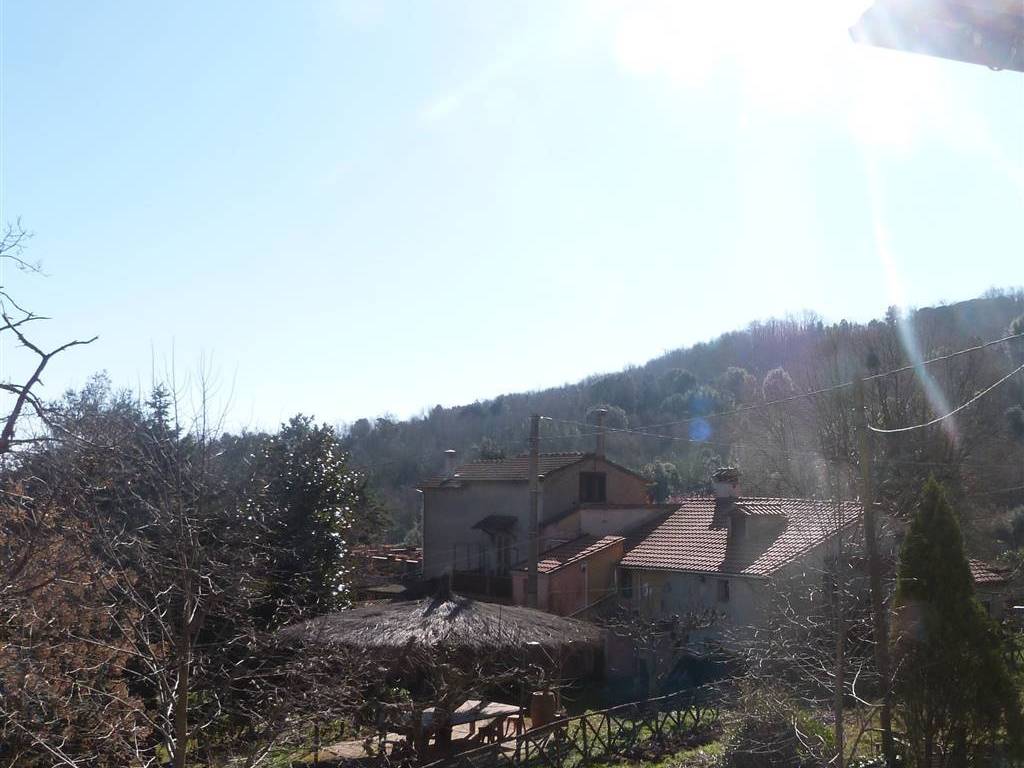 casa indipendente in vendita a Sassetta