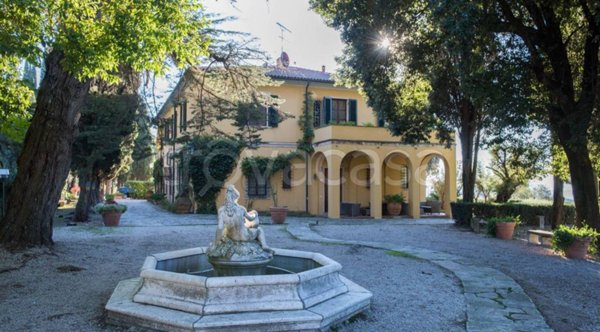 villa in vendita a Sassetta