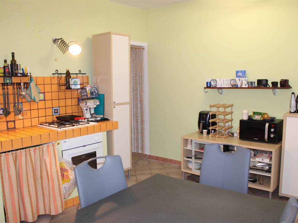 appartamento in vendita a Sassetta