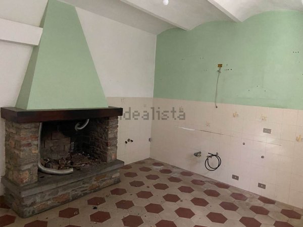 appartamento in vendita a Sassetta