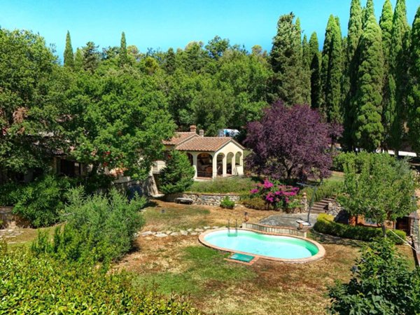 casa indipendente in vendita a Sassetta