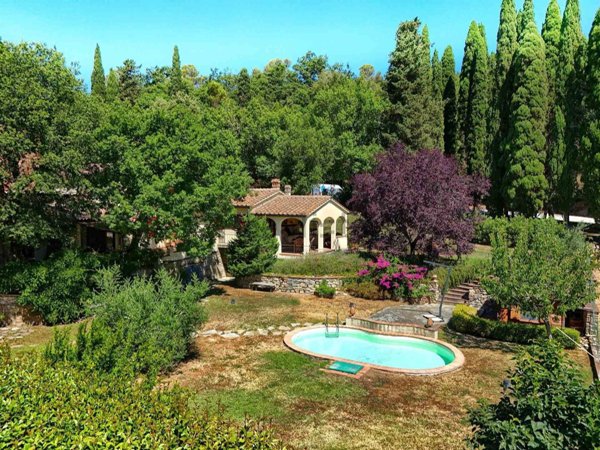 casa indipendente in vendita a Sassetta