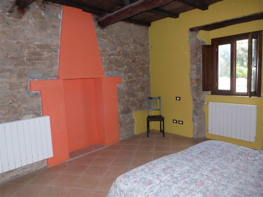 appartamento in vendita a Sassetta