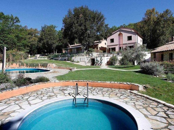 casa indipendente in vendita a Sassetta