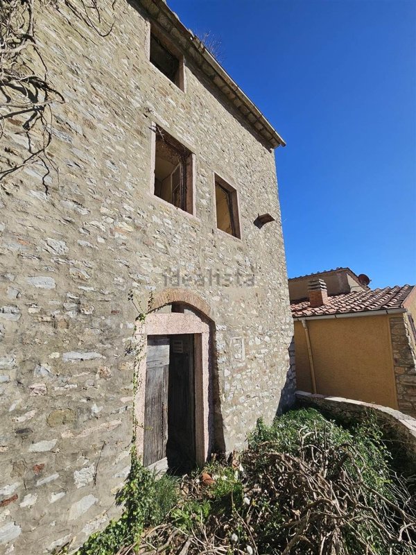 casa indipendente in vendita a Sassetta