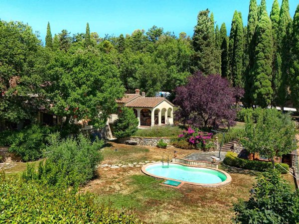 casa indipendente in vendita a Sassetta