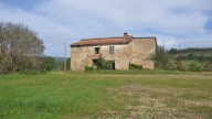 locale di sgombero in vendita a Suvereto