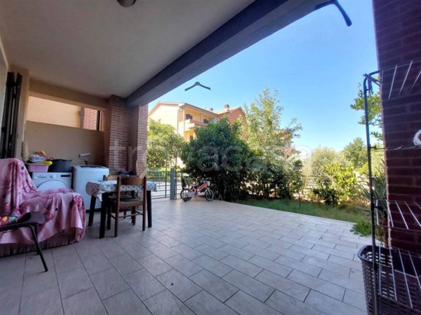appartamento in vendita a Suvereto in zona Forni