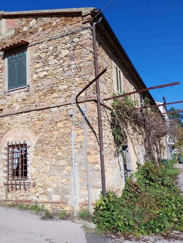 casa indipendente in vendita a Suvereto