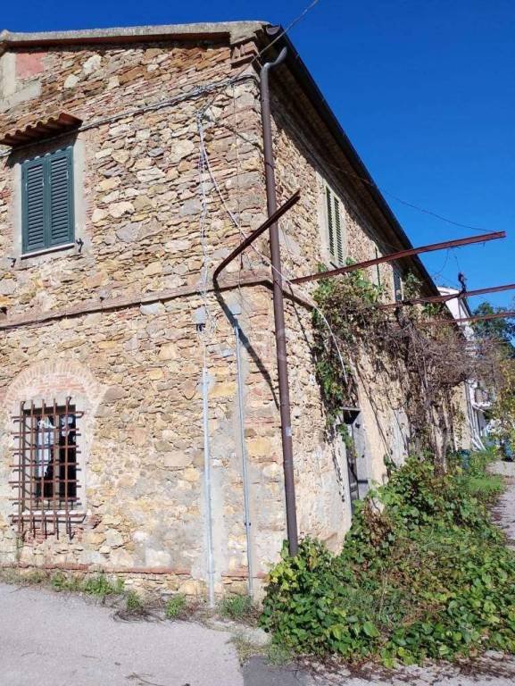 casa indipendente in vendita a Suvereto