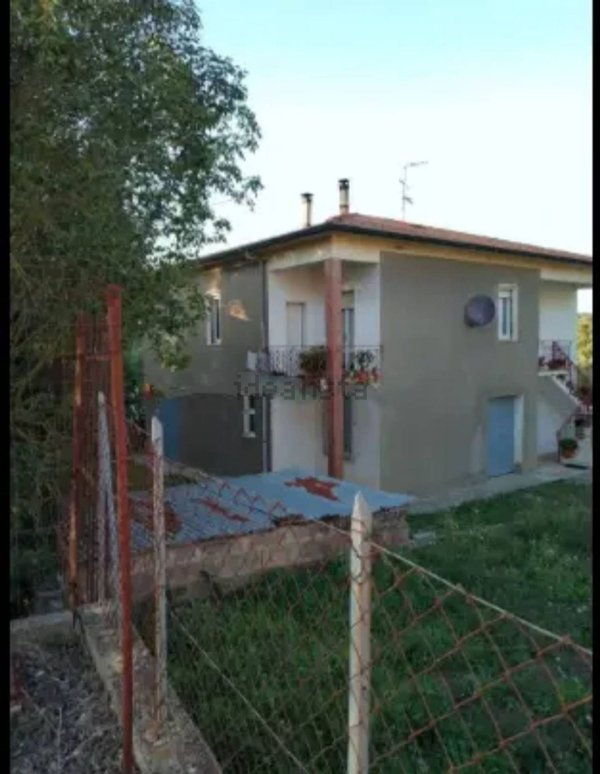 appartamento in vendita a Suvereto in zona Prata