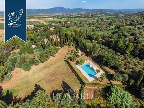 casa indipendente in vendita a Suvereto