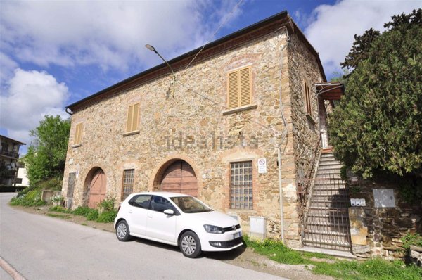 appartamento in vendita a Suvereto