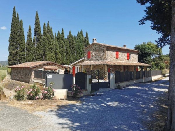 casa indipendente in vendita a Suvereto