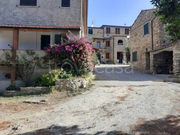casa indipendente in vendita a Suvereto in zona Prata